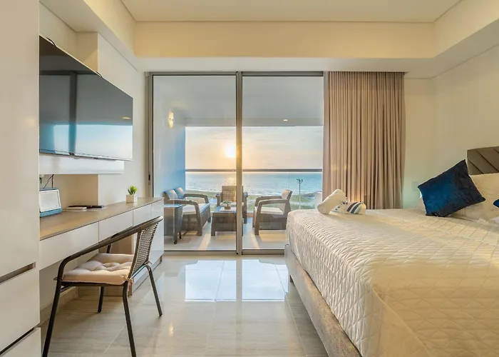 Cartagena Beach Resort 707